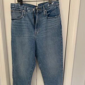 Madewell mom jean size 31